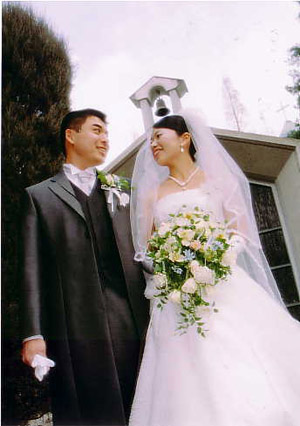 ご結婚おめでとうございます♪お二人ともお幸せに(^ ｰ^)